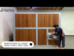 Πάνελ στάβλων αλόγων