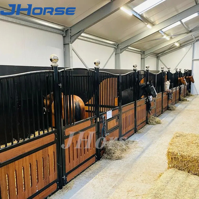 Η υψηλή διάρκεια γαλβάνισε τον ίππειο σταθερό εξοπλισμό 10feet αλόγων χάλυβα