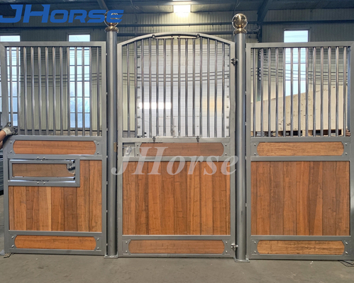 Προσαρμοσμένο για την Ευρώπη Luxury Equitation Barn Horse Σταθερό με σίτιση